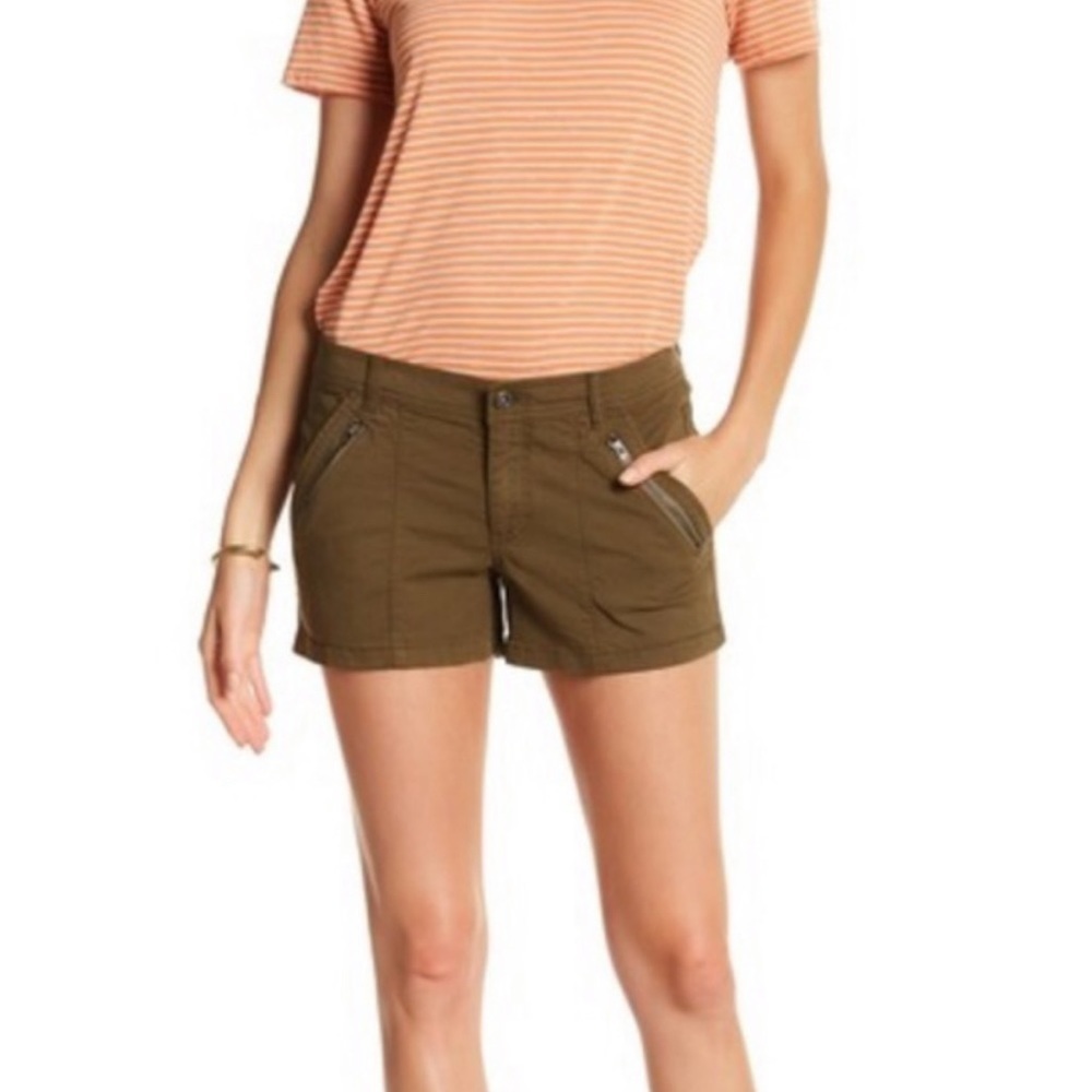 Melrose and Market Zipper Green Shorts Cotton 25